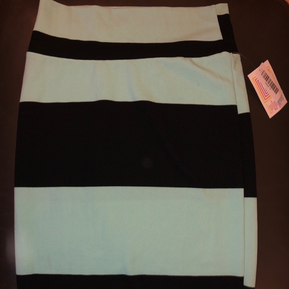 NWT Lularoe Cassie Skirt Blue Black Size S